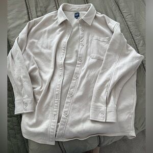 GAP WOMENS OVERSIZED SOFT BUTTON DOWN